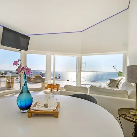 Apartment Luxury Penthouse With Jacuzzi And Seaviews *